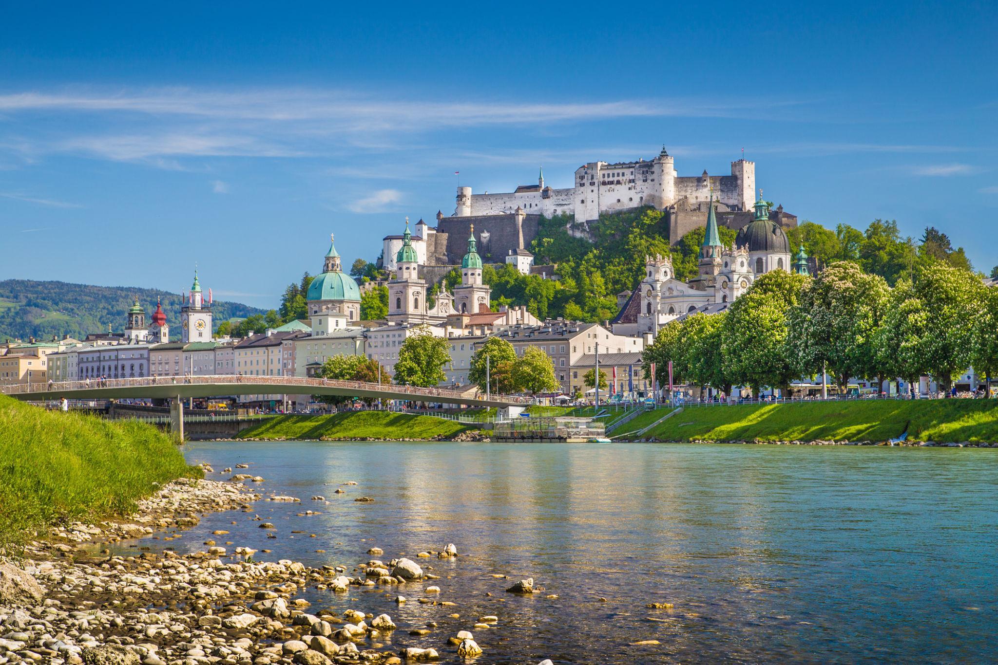 Thinking About Europe : Start with Austria